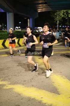 Runner Photo 4272451