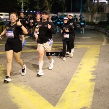 Runner Photo 4272477