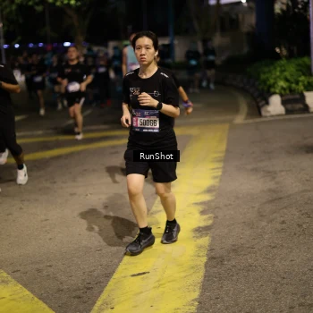 Runner Photo 4272602