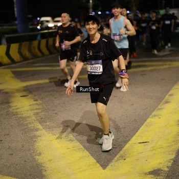 Runner Photo 4272663