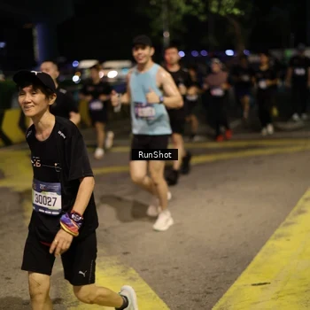 Runner Photo 4272669