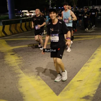 Runner Photo 4272673