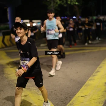 Runner Photo 4272682