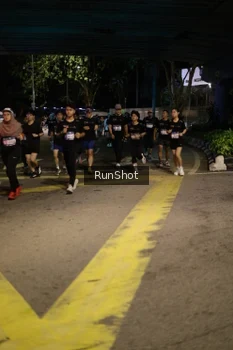 Runner Photo 4272717