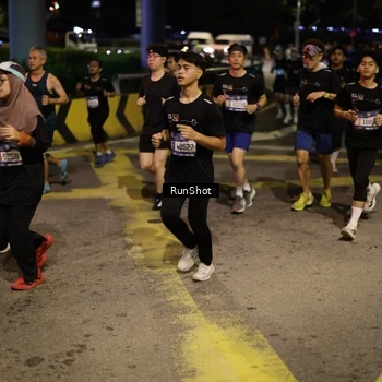 Runner Photo 4272742