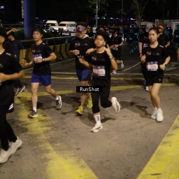 Runner Photo 4272745