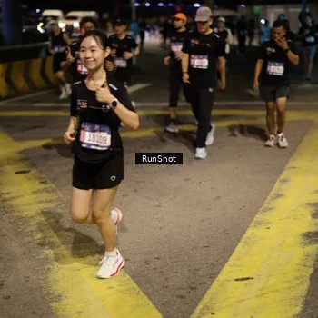 Runner Photo 4272774