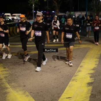 Runner Photo 4272798