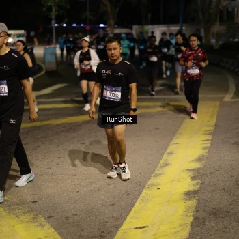 Runner Photo 4272813