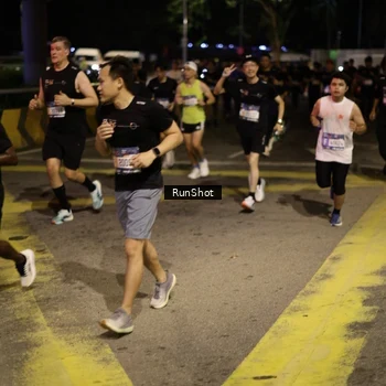 Runner Photo 4272847