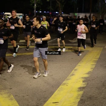 Runner Photo 4272848