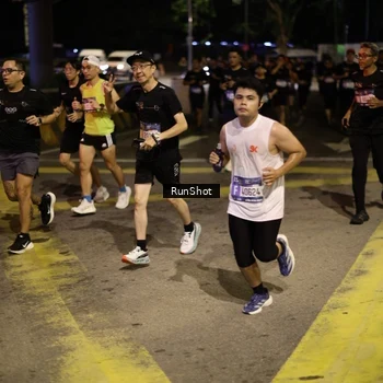 Runner Photo 4272858