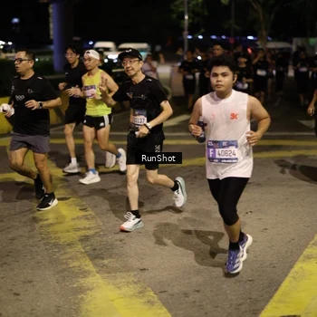 Runner Photo 4272864