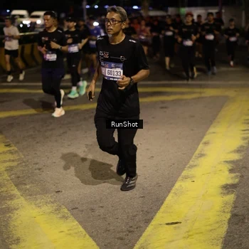 Runner Photo 4272866