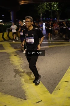 Runner Photo 4272879