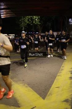Runner Photo 4272993