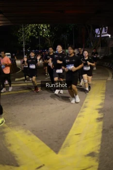 Runner Photo 4273017