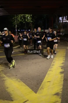 Runner Photo 4273020