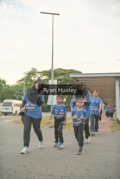 Runner Photo 4273040