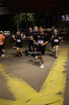 Runner Photo 4273041