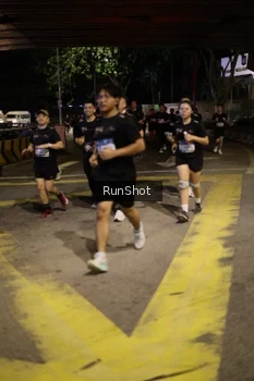 Runner Photo 4273042