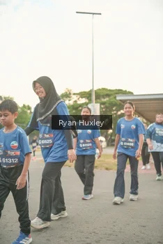Runner Photo 4273058