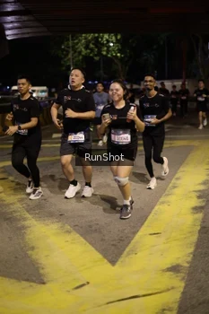 Runner Photo 4273071