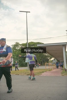 Runner Photo 4273073