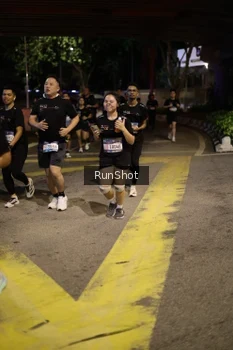 Runner Photo 4273084