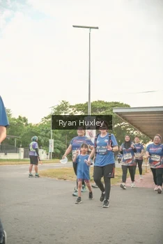 Runner Photo 4273100