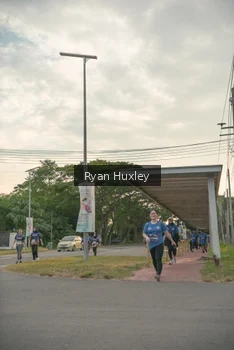 Runner Photo 4273137