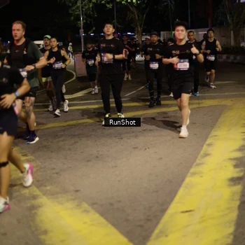 Runner Photo 4273140