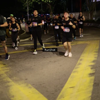 Runner Photo 4273154