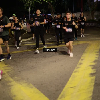 Runner Photo 4273155