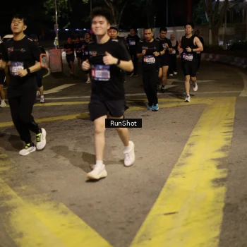 Runner Photo 4273175