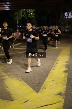 Runner Photo 4273177