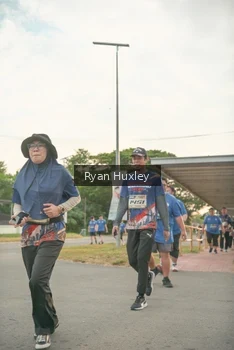 Runner Photo 4273182