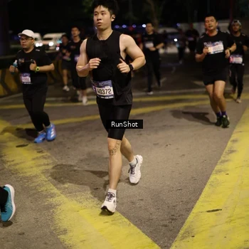 Runner Photo 4273272