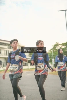 Runner Photo 4273276