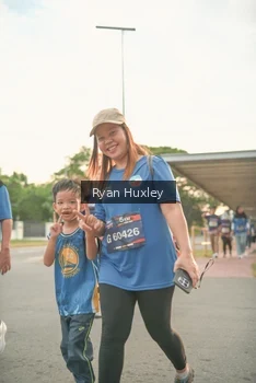 Runner Photo 4273293