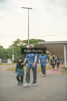 Runner Photo 4273305