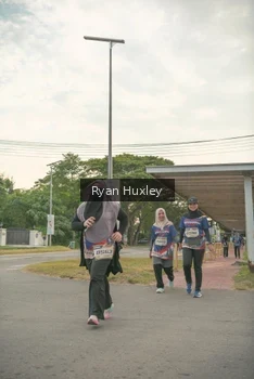 Runner Photo 4273315