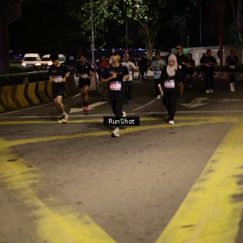 Runner Photo 4273322