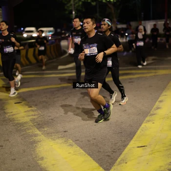 Runner Photo 4273330