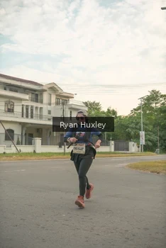 Runner Photo 4273338
