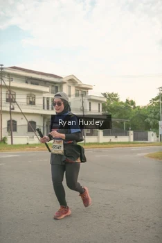 Runner Photo 4273342