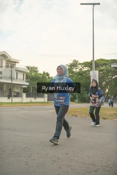 Runner Photo 4273349