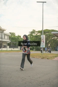 Runner Photo 4273353