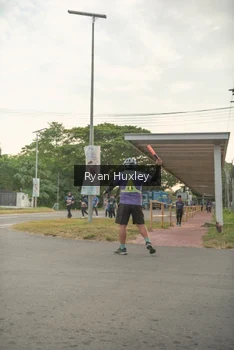 Runner Photo 4273354