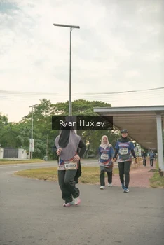 Runner Photo 4273355